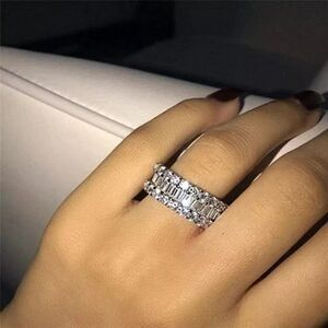 The Mistress Classic 925 Silver White Sapphire band ring sz 7